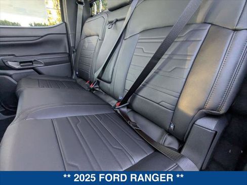 New 2025 Ford Ranger Lariat w/ Black Appearance Package image 19