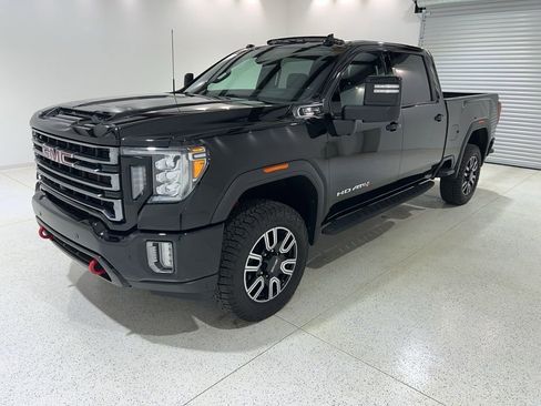 Used 2022 GMC Sierra 2500 AT4 w/ AT4 Premium Plus Package image 1