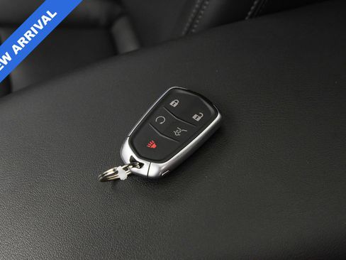 Used 2025 Cadillac XT6 Premium Luxury image 23