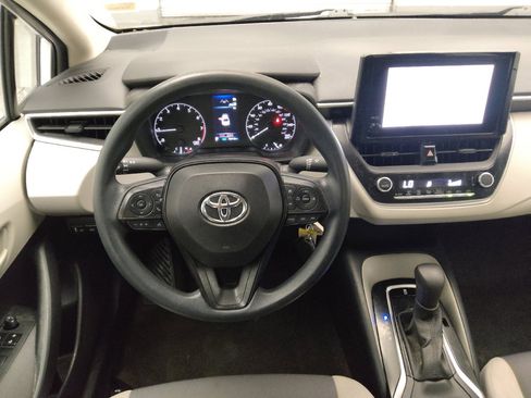 Used 2023 Toyota Corolla LE FWD image 22