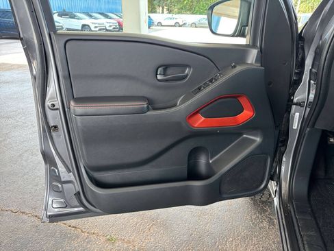 Used 2026 Nissan Frontier PRO-4X AWD/4WD image 18
