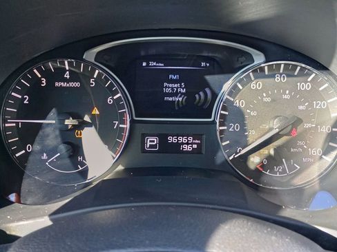 Used 2014 Nissan Altima 2.5 S image 10