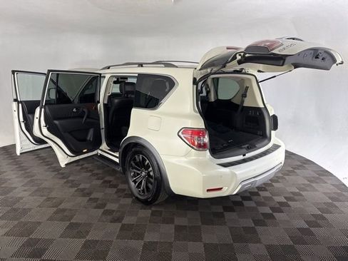 Used 2017 Nissan Armada Platinum w/ Interior Lighting Package image 19