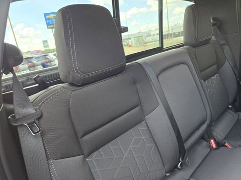 New 2026 Nissan Frontier SV w/ Tow Package image 11
