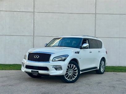 Used 2017 INFINITI QX80 4WD w/ Deluxe Technology Package