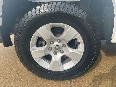Used 2023 RAM 1500 Big Horn AWD/4WD image 23