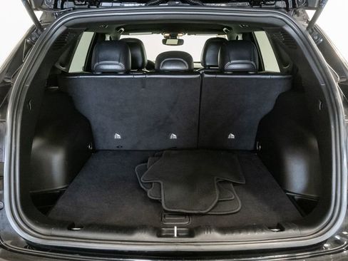 Certified 2025 Jeep Compass Limited AWD/4WD image 30