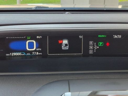 Used 2018 Toyota Prius Prime Premium w/ Carpet Mat Package FWD image 23