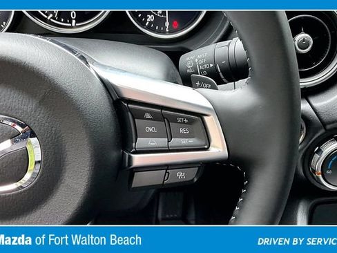 Used 2025 MAZDA MX-5 Miata Grand Touring RWD image 10