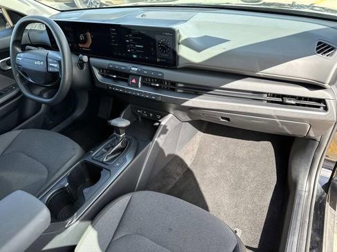 Used 2025 Kia K4 FWD image 26