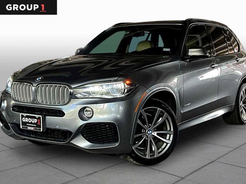 Used 2017 BMW X5 xDrive50i image 1