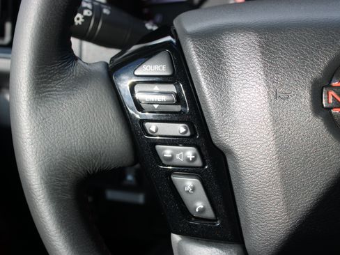 Used 2025 Nissan Frontier PRO-4X w/ Pro Premium Package AWD/4WD image 22
