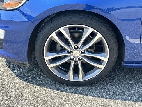 Used 2023 Chevrolet Malibu LT FWD image 10