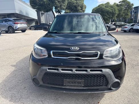 Used 2015 Kia Soul + FWD image 8