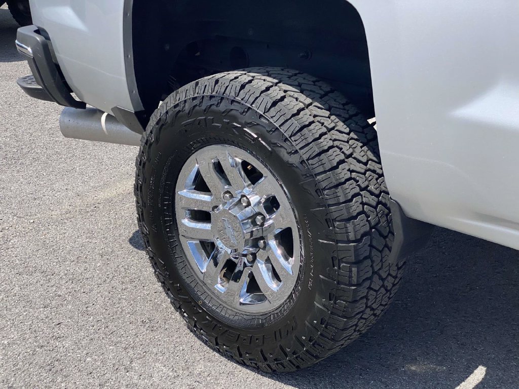 Used 2018 Chevrolet Silverado 2500 LT AWD/4WD image 43
