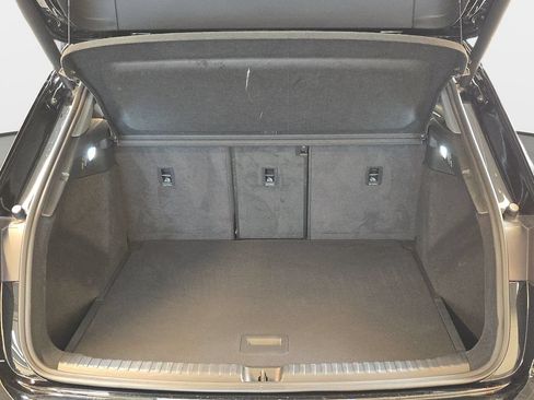 Certified 2023 Audi Q4 e-tron Premium Plus RWD image 14