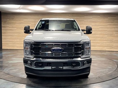 Used 2025 Ford F350 XLT image 24
