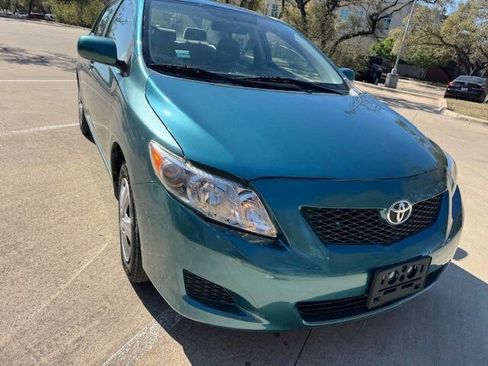 Used 2010 Toyota Corolla LE image 7