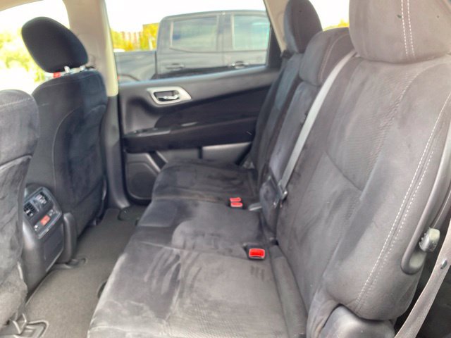 Used 2015 Nissan Pathfinder 4WD image 24