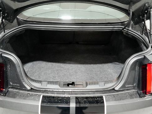 Used 2018 Ford Mustang Shelby GT350 w/ Electronics Package image 33