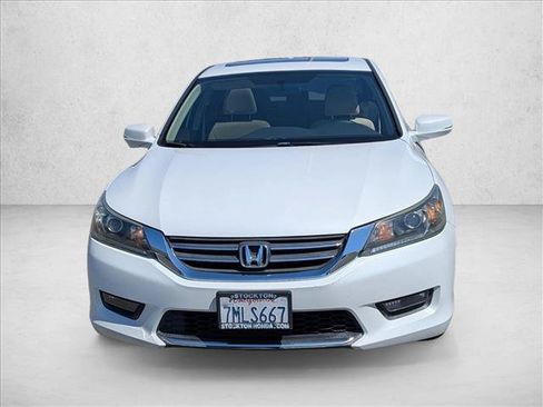 Used 2015 Honda Accord EX image 2