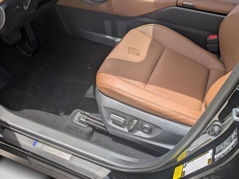 New 2026 Toyota Crown Signia AWD/4WD image 4