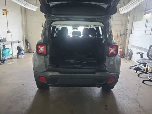 Used 2019 Jeep Renegade Sport AWD/4WD image 11
