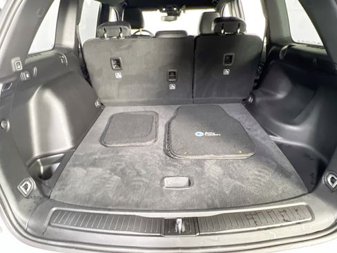 Used 2022 Jeep Grand Cherokee Altitude image 24