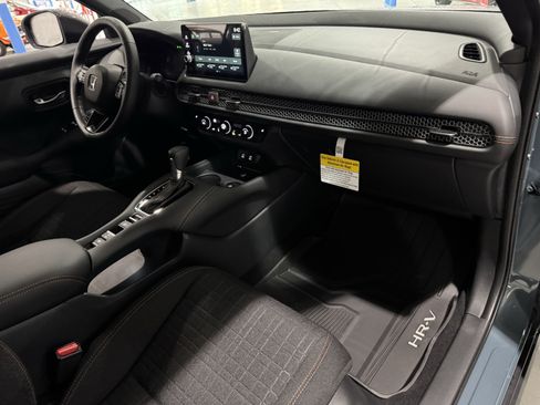 New 2026 Honda HR-V Sport image 33