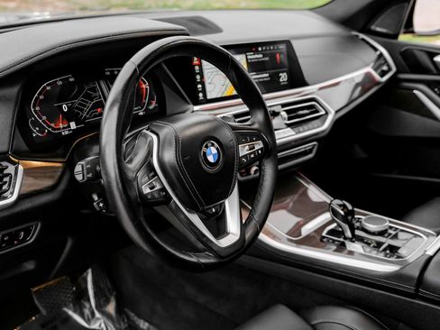 Used 2023 BMW X5 xDrive40i w/ Premium Package image 18