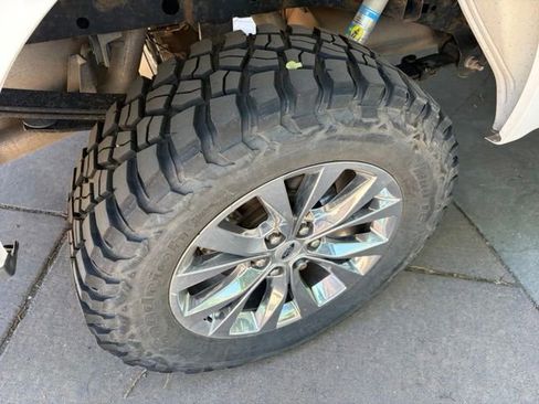 Used 2019 Ford F150 XL w/ Equipment Group 101A Mid AWD/4WD image 15