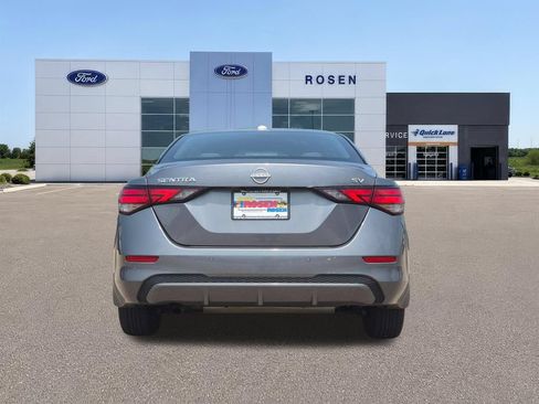 Used 2024 Nissan Sentra SV FWD image 4