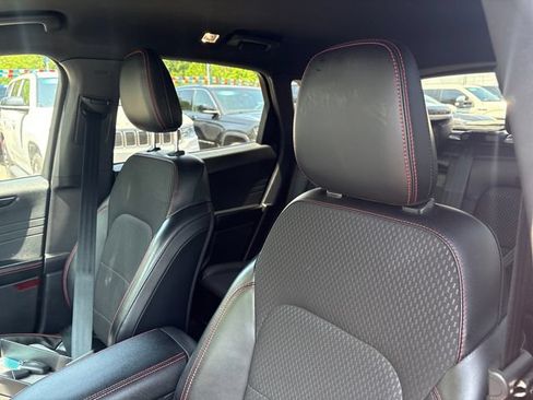 Used 2023 Ford Escape ST-Line w/ Tech Pack #1 AWD/4WD image 9