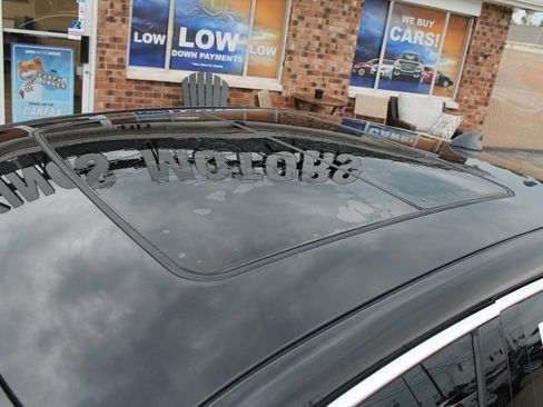 Used 2019 Chevrolet Impala LT w/ Sunroof and Spoiler Package FWD image 9