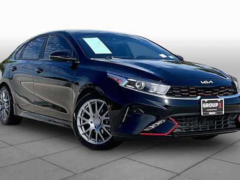 Used 2023 Kia Forte GT-Line FWD image 3