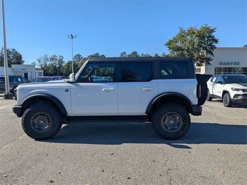 New 2025 Ford Bronco Outer Banks image 6