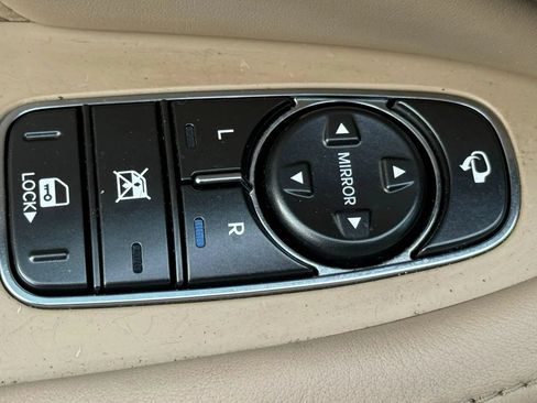 Used 2011 Hyundai Equus Ultimate RWD image 42