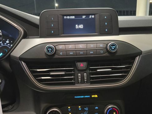 Used 2022 Ford Escape S image 19