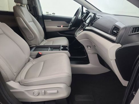 Used 2024 Honda Odyssey EX-L image 13
