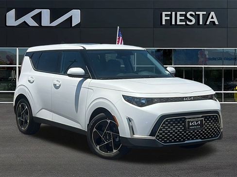New 2025 Kia Soul EX image 1