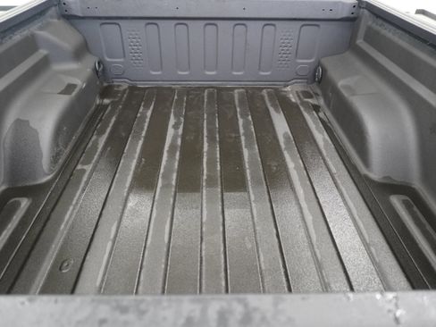 Used 2021 Jeep Gladiator Sport image 24