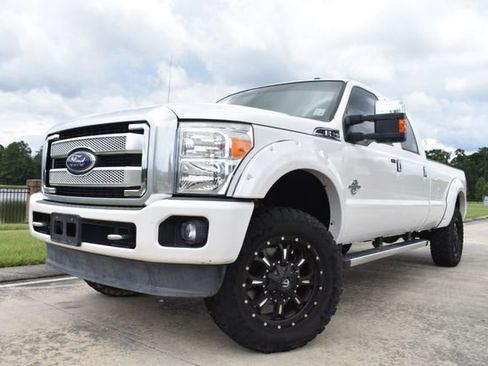 Used 2014 Ford F350 Platinum w/ FX4 Off-Road Package AWD/4WD image 5