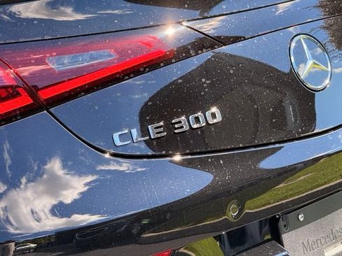 New 2026 Mercedes-Benz CLE 300 4MATIC Coupe image 9