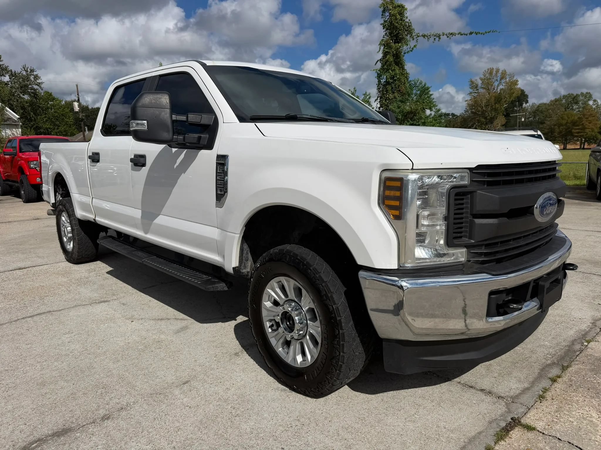 Used 2019 Ford F250 XL w/ Power Equipment Group AWD/4WD image 8