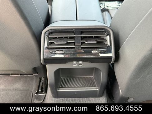 Used 2025 BMW 540i xDrive AWD/4WD image 19