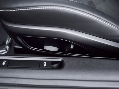 Used 2025 Porsche 911 GT3 w/ Chrono Package image 36