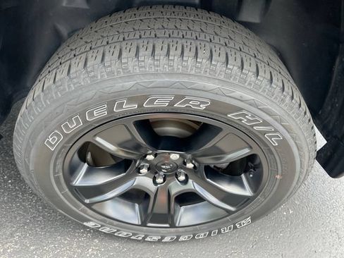 Used 2023 RAM 1500 Big Horn AWD/4WD image 23