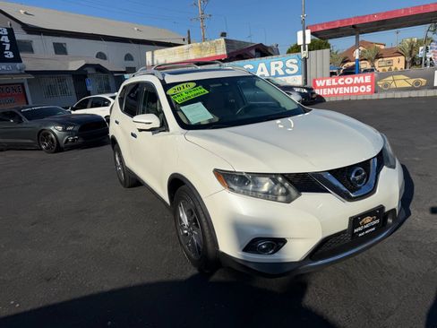 Used 2016 Nissan Rogue SL w/ SL Premium Package AWD/4WD image 2