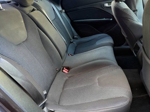 Used 2015 Dodge Dart SXT FWD image 16