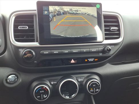 New 2026 Hyundai Venue SEL FWD image 12
